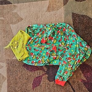 Women's Grinch zip up pajamas size 8-10